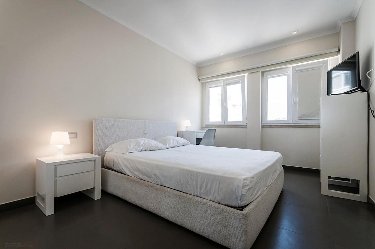 Amazing Apartment In Costa de Caparica Kültér fotó