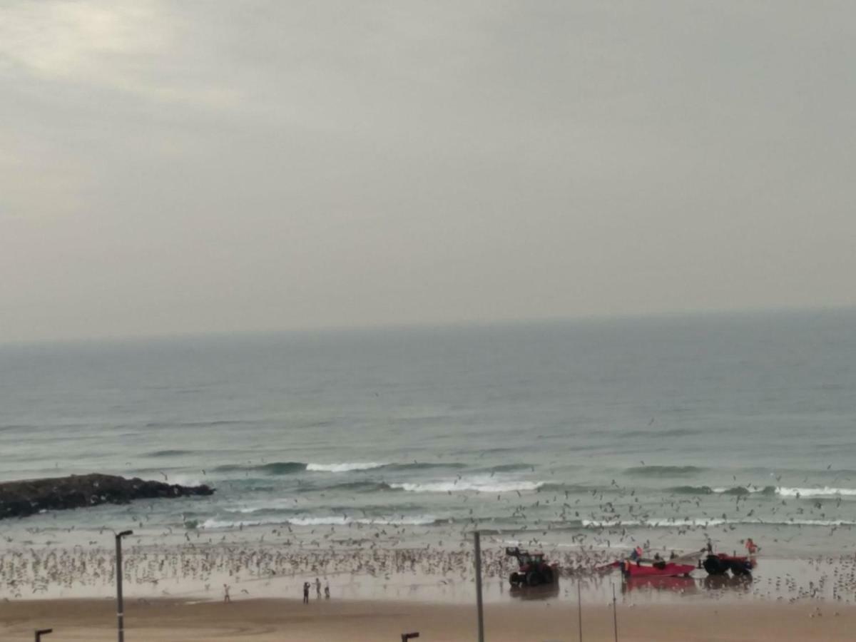 Amazing Apartment In Costa de Caparica Kültér fotó